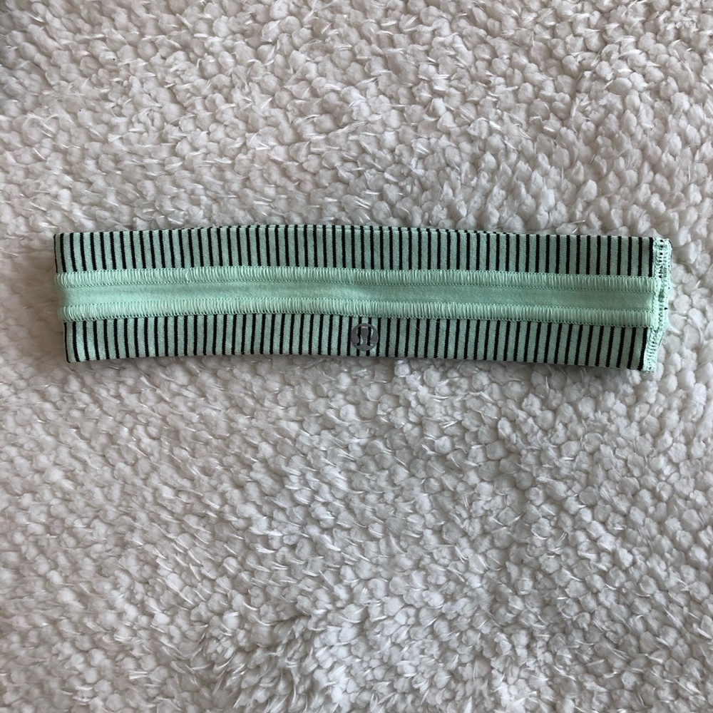 Lululemon headband